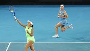 幸福甜蜜，高准翼爱人社媒分享婚纱照拍摄花絮