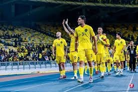 足协杯决赛国安vs河南首发：4外援PK5外援，张玉宁、王上源出战